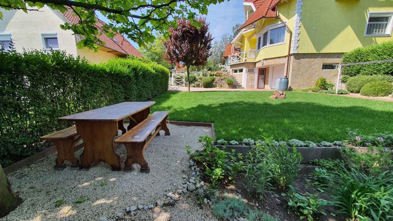 Apartment In Fonyod/Balaton 18580 מראה חיצוני תמונה